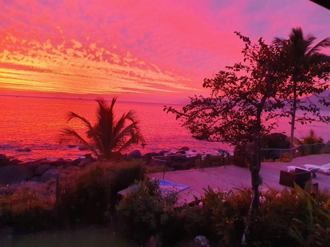 Villa Sol-Lua Bangalo Com Uso Exclusivo Da Piscina à Ilhabela Extérieur photo